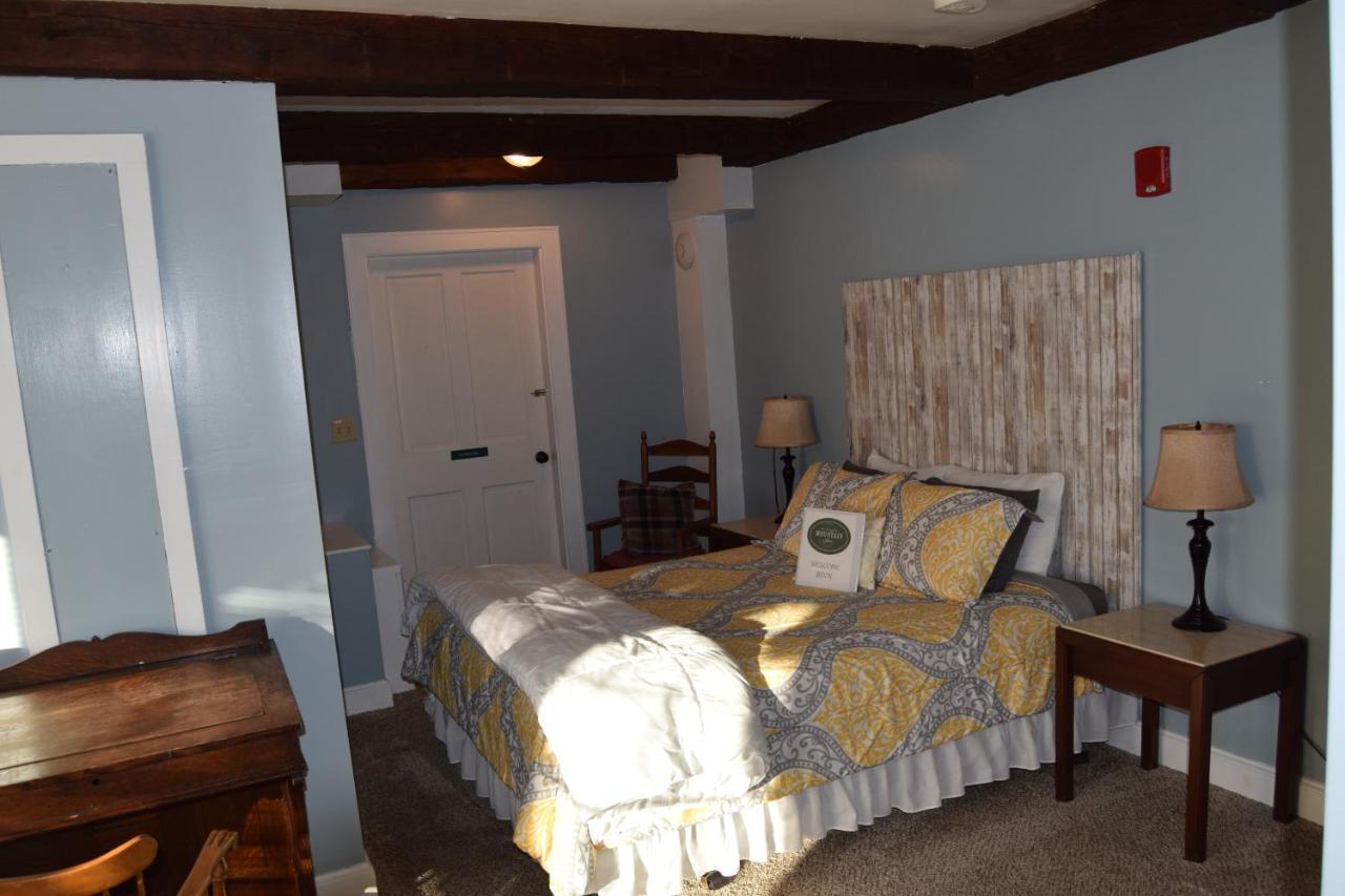 The New Hampshire Mountain Inn Wilmot Exteriör bild